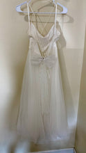 Load image into Gallery viewer, BURT100-G Tea-length Tulle Gown + Bow. Size Large