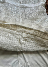 Load image into Gallery viewer, MARDULA-E Strapless, White Sequin Mini Dress. Size XS