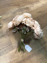 Load image into Gallery viewer, AGER100-M 13 Cream Tan Peonies
