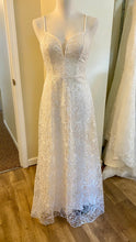 Load image into Gallery viewer, ELLA100-BG Ivory Lace, Spaghetti Strap Gown. Size 4/6