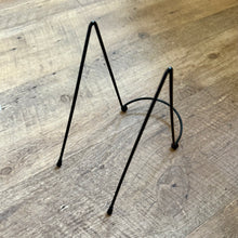 Load image into Gallery viewer, SMEG100-DO 6” Black, Metal Easel
