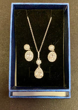 Load image into Gallery viewer, AGAG100-O Rhinestone Earrings &amp; Necklace Set