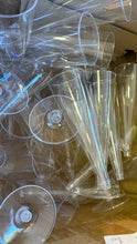 Load image into Gallery viewer, SMEG100-EP 40 Plastic, Champagne Flutes
