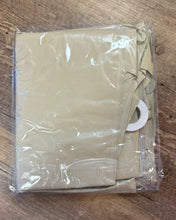 Load image into Gallery viewer, CHAR100-E 40” OH BABY Cream Balloons