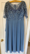 Load image into Gallery viewer, LOOK100- Slate Blue Gown. Size 18W