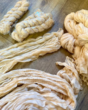 Load image into Gallery viewer, SMEG100-EA Cream/Beige Cheesecloth