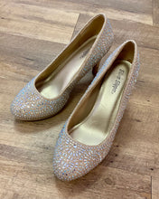 Load image into Gallery viewer, BEAN100-B Rhinestone Nude Heels. Size 7.5W