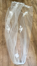 Load image into Gallery viewer, ALTS-H 60” Ivory Veil, Appliqué Trim. NWT