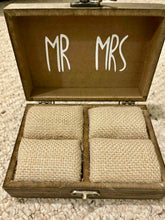 Load image into Gallery viewer, MCCU100-S Rustic Ring Box