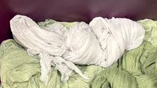 Load image into Gallery viewer, CLOUSER-I 10ft White Cheesecloth