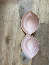 Load image into Gallery viewer, PETR100-AR Backless Strapless, Sticky Bra, NEW