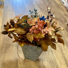 Load image into Gallery viewer, HIPP100-J Fall Arrangement in Galvanized Hangers