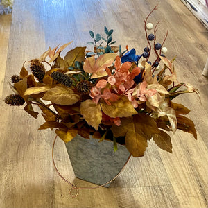 HIPP100-J Fall Arrangement in Galvanized Hangers