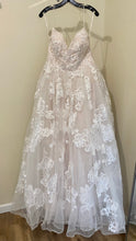 Load image into Gallery viewer, JASP100-F Ivory Floral Ball Gown w/ Train. Size 14