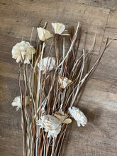 Load image into Gallery viewer, MATT100-A 33” Neutral￼ Wood Flowers &amp; Grass