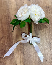 Load image into Gallery viewer, SPAYDE-Z Ivory, Toss Bouquet