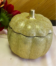 Load image into Gallery viewer, BRAC100-C Gold Glittery, Ceramic Pumpkin