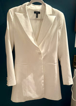 Load image into Gallery viewer, ROME100-B White Jacket Dress. Size S(4)