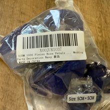 Load image into Gallery viewer, FLIC100-Q Blue Flower Petals