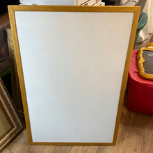 Load image into Gallery viewer, REES100-CG White Wipe-Board