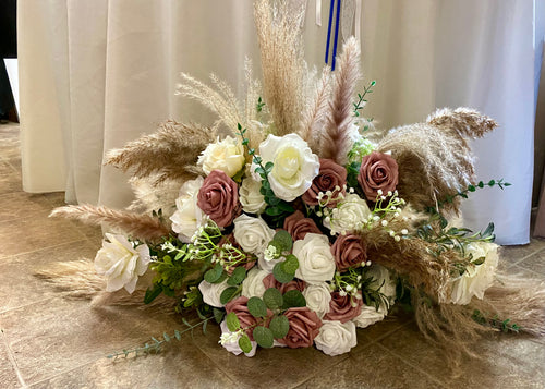 COY100-C Pampas Grass & Mauve Floral Table Arrangement