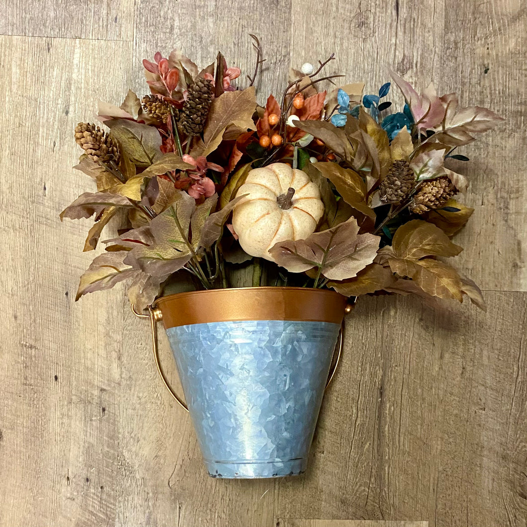 HIPP100-J Fall Arrangement in Galvanized Hangers