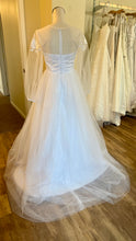 Load image into Gallery viewer, SPAI100-A Sheer Long Sleeve, White Gown. Size 4/6 NWT