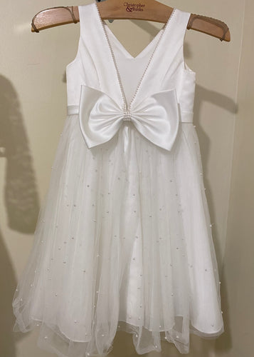 CROW100-A White Flower Girl Dress. Size 4T