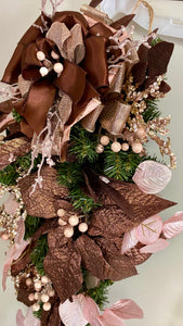 BEEN100-G Large Broom Swag- Pine/Christmas