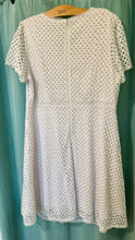 Load image into Gallery viewer, THOMPSON-L White Eyelet, Lace Dress. Size 14W