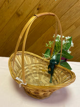 Load image into Gallery viewer, KARL100-F Burgundy Flower Girl Basket