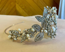 Load image into Gallery viewer, LEME100-A Pearl/Rhinestones Bridal Headpiece