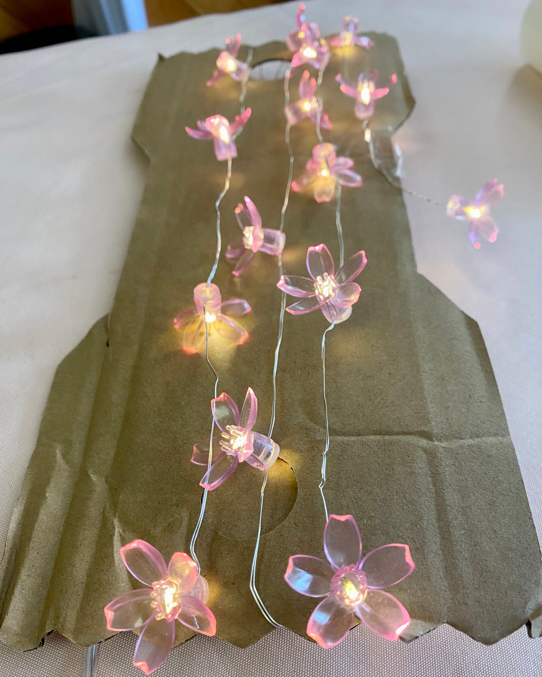 DRAH100-H Pink Flower String Lights