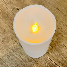 Load image into Gallery viewer, SMEG100-AF White Battery Operated Pillar Candle