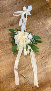 BURT100-E Ivory Floral Pew/Chair Bows