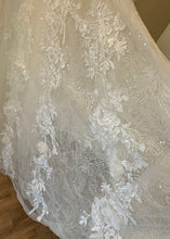 Load image into Gallery viewer, GASTON-D A-Line Sequins, Ivory Gown. Size 12