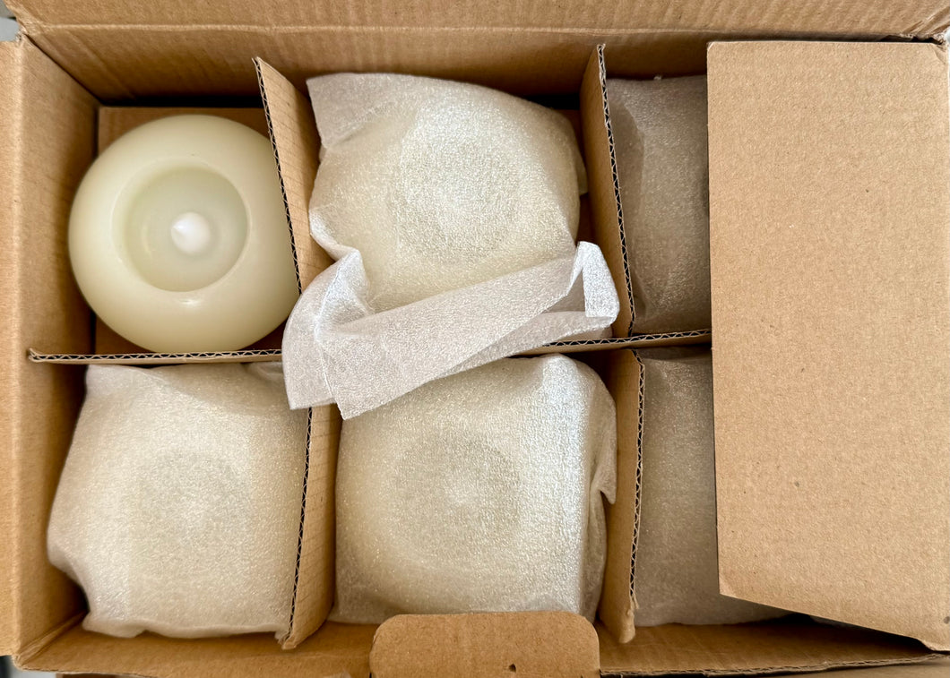 REES100-Z Battery Operated Floating Candles