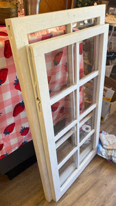 MCCO300-B 8-Pane White, Decorative Glass Window