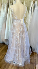 Load image into Gallery viewer, MORR100- Plunge Nude Undertone, Floral Tulle Overlay. Size 4 NWT