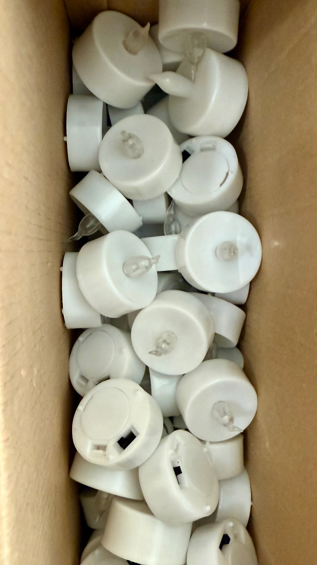 REES100-AA Battery Operated Tea Light Candles