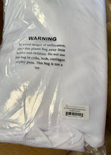 Load image into Gallery viewer, SMEG100-EA 120” White, Round Tablecloth