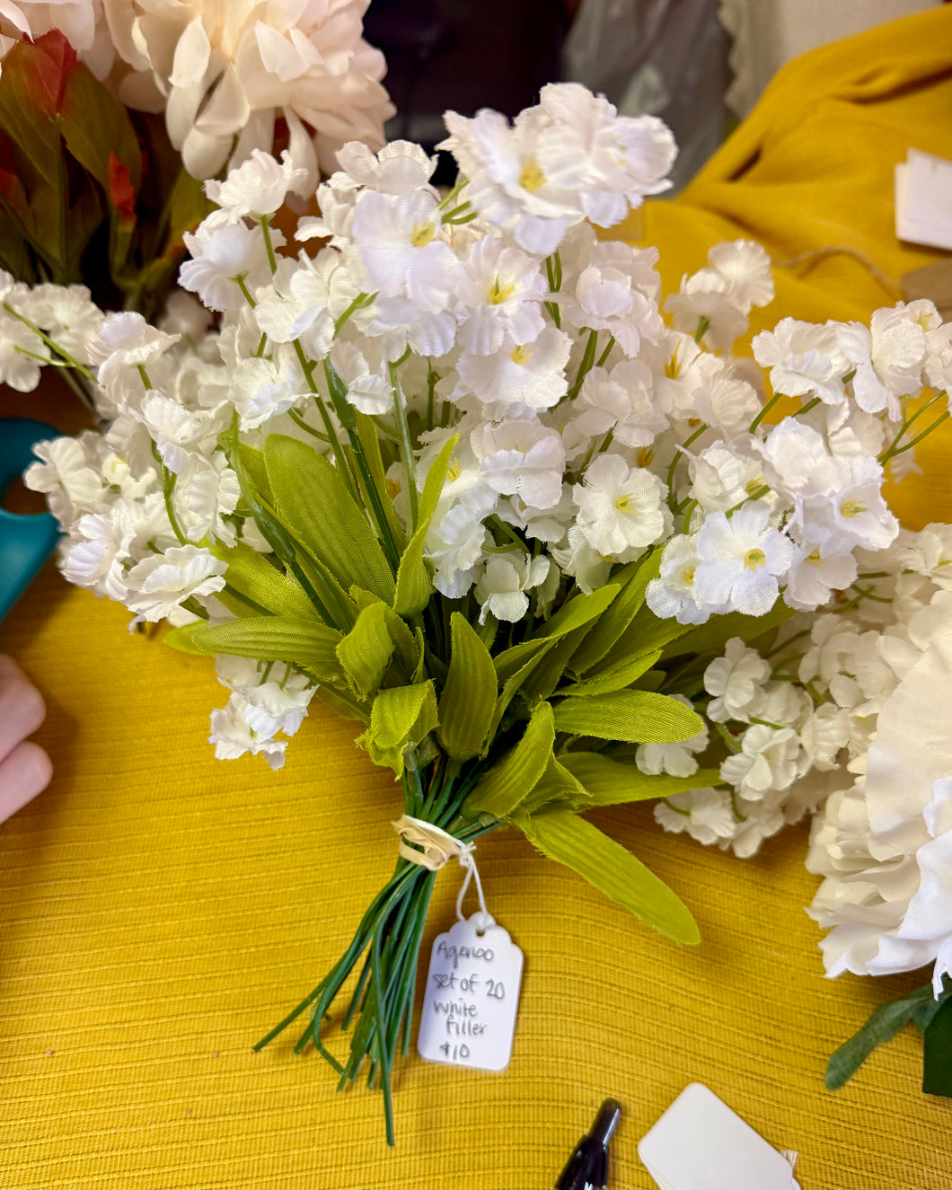 AGER100-J 20 White Baby’s Breath