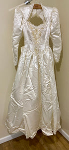 BELS100-A 1990 Ivory Satin, Long-Sleeve Gown. Size 4/6