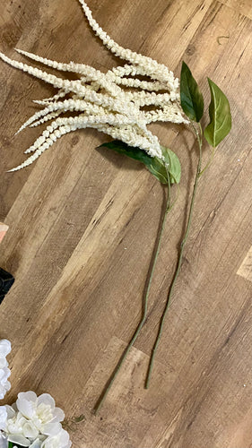 LIVI100-S White, Hanging Amaranthus