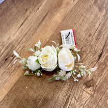 Load image into Gallery viewer, PIGZA-E NWT Floral Hair Comb