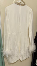 Load image into Gallery viewer, THOMPSON-F Long-Sleeve Feathered White Dress. Size 3X