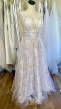 Load image into Gallery viewer, MORR100- Plunge Nude Undertone, Floral Tulle Overlay. Size 4 NWT