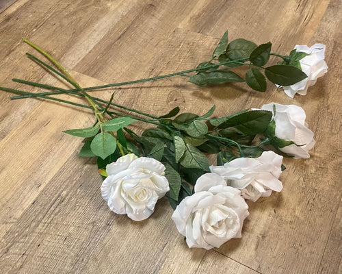PIPE100-C 24” White Roses
