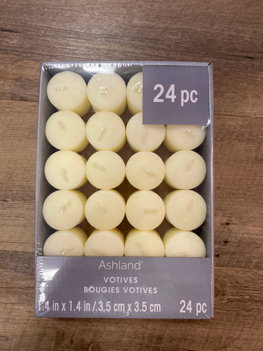 RUCK100-F Ivory Votive Candles