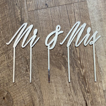 Load image into Gallery viewer, MCAN100-H Silver Mr &amp; Mrs Cake Topper